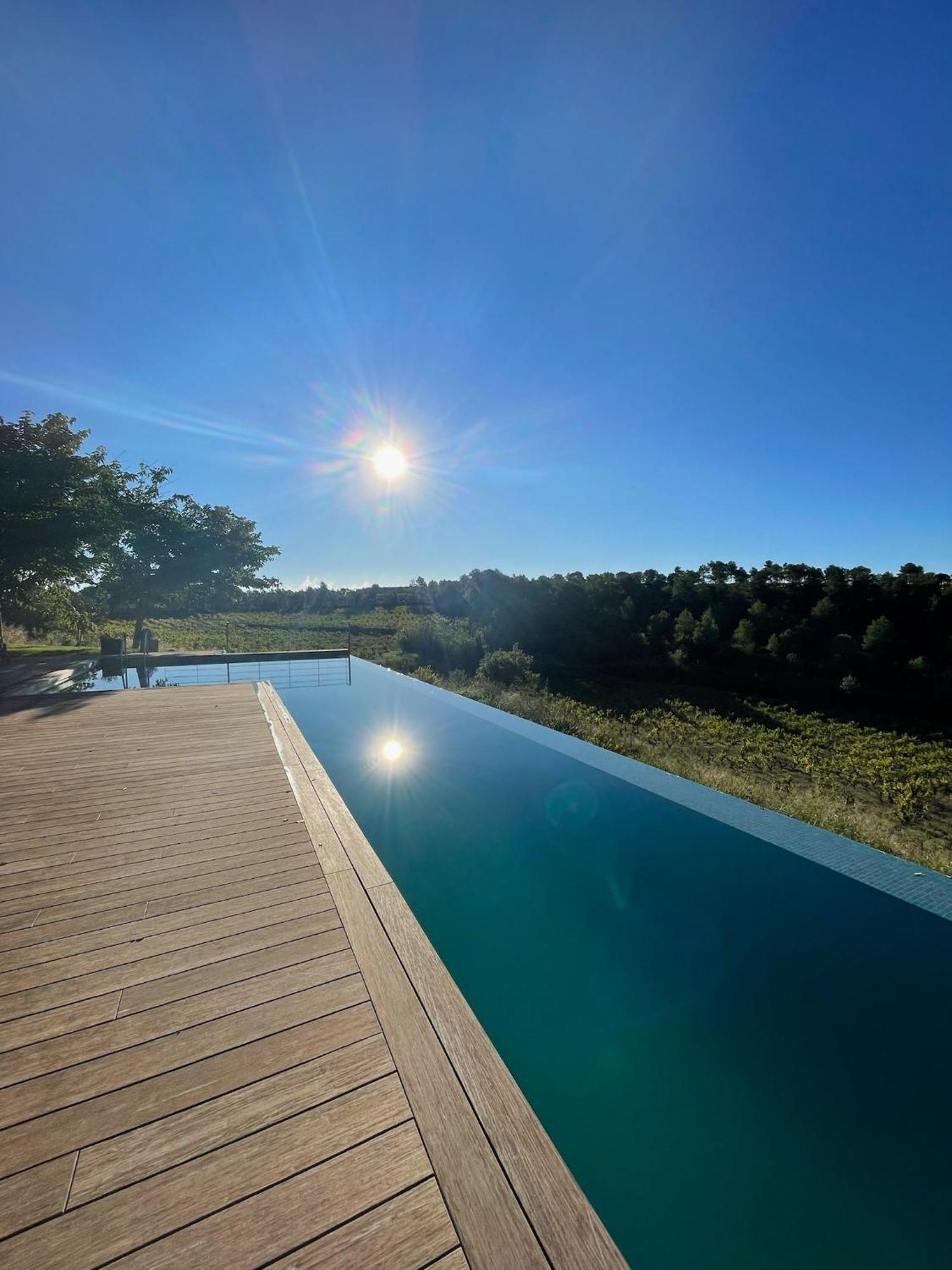 Country house Masia Les Apieres *